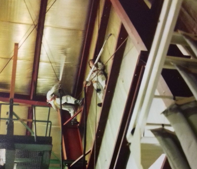 Nettoyage de façades silos locaux industriels sur Lyon et sa région par professionnel